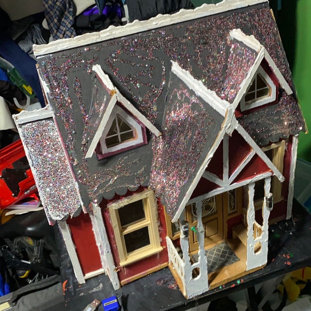 Doll houses